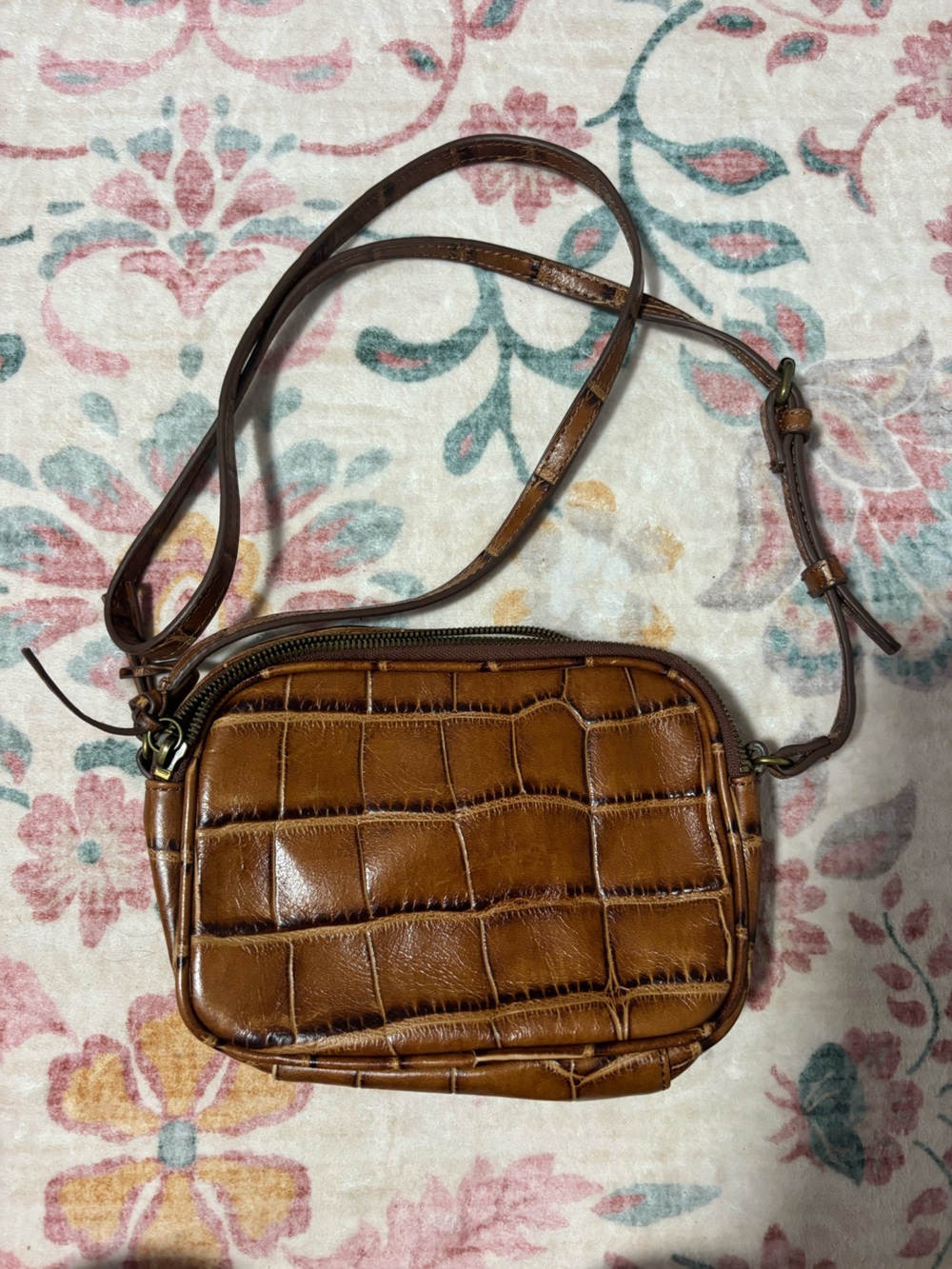 Mark & Graham Tan Croc-Embossed Crossbody Bag